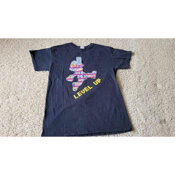 Level up Gaming Tshirt SIZE Medium - Picture 1 of 4